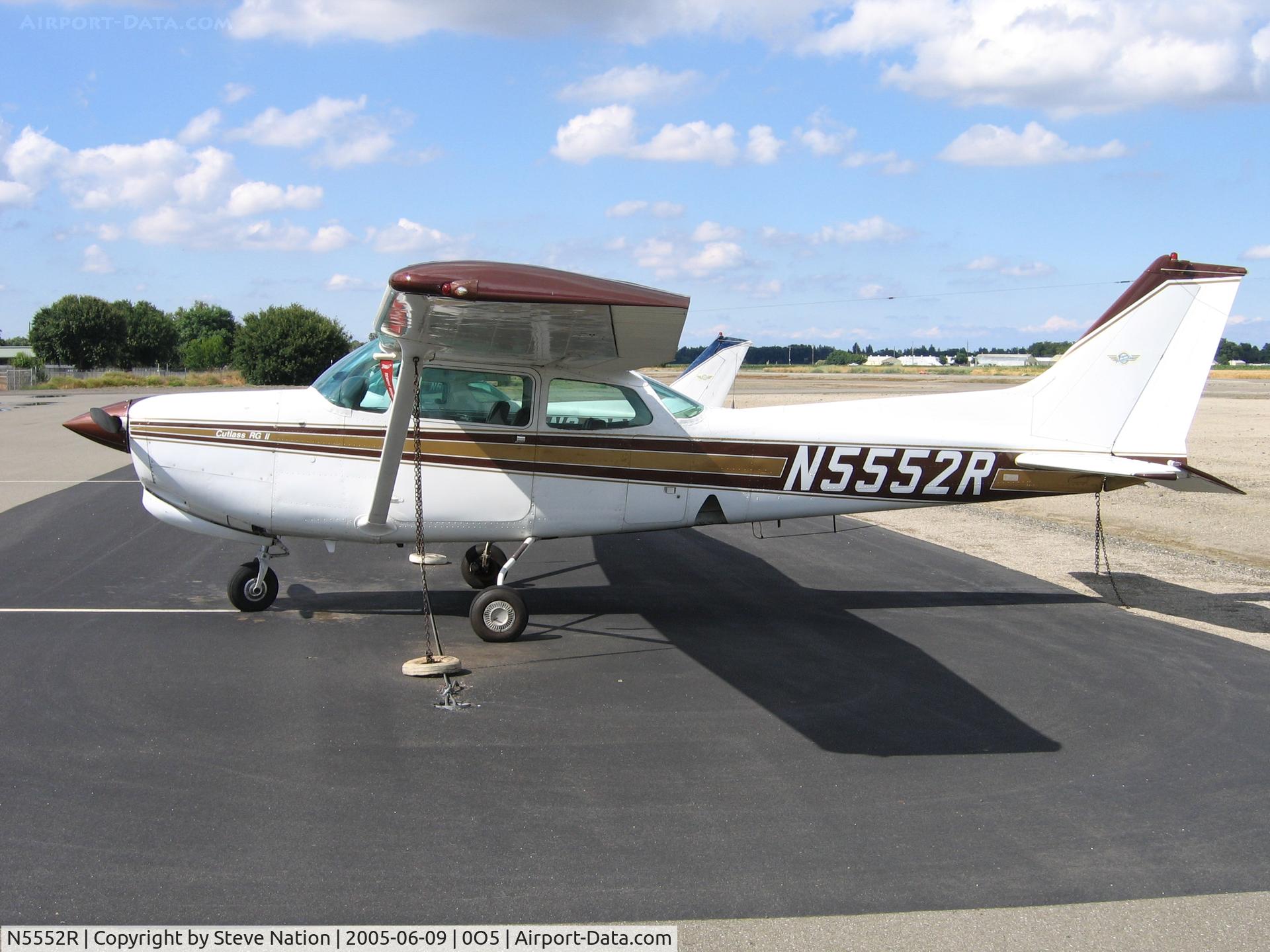 N5552R, 1980 Cessna 172RG Cutlass RG C/N 172RG0076, Cal Aggie Flying Farmers 1980 Cessna 172RG at University Airport, Davis, CA