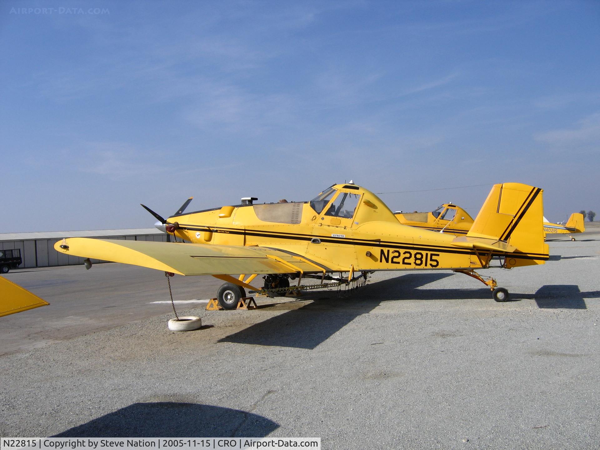 N22815, Ayres S2R-T34 Thrush C/N T34-239, Lakeland Dusters 1998 Ayres S2R-T34 (as sprayer) near Corcoran, CA