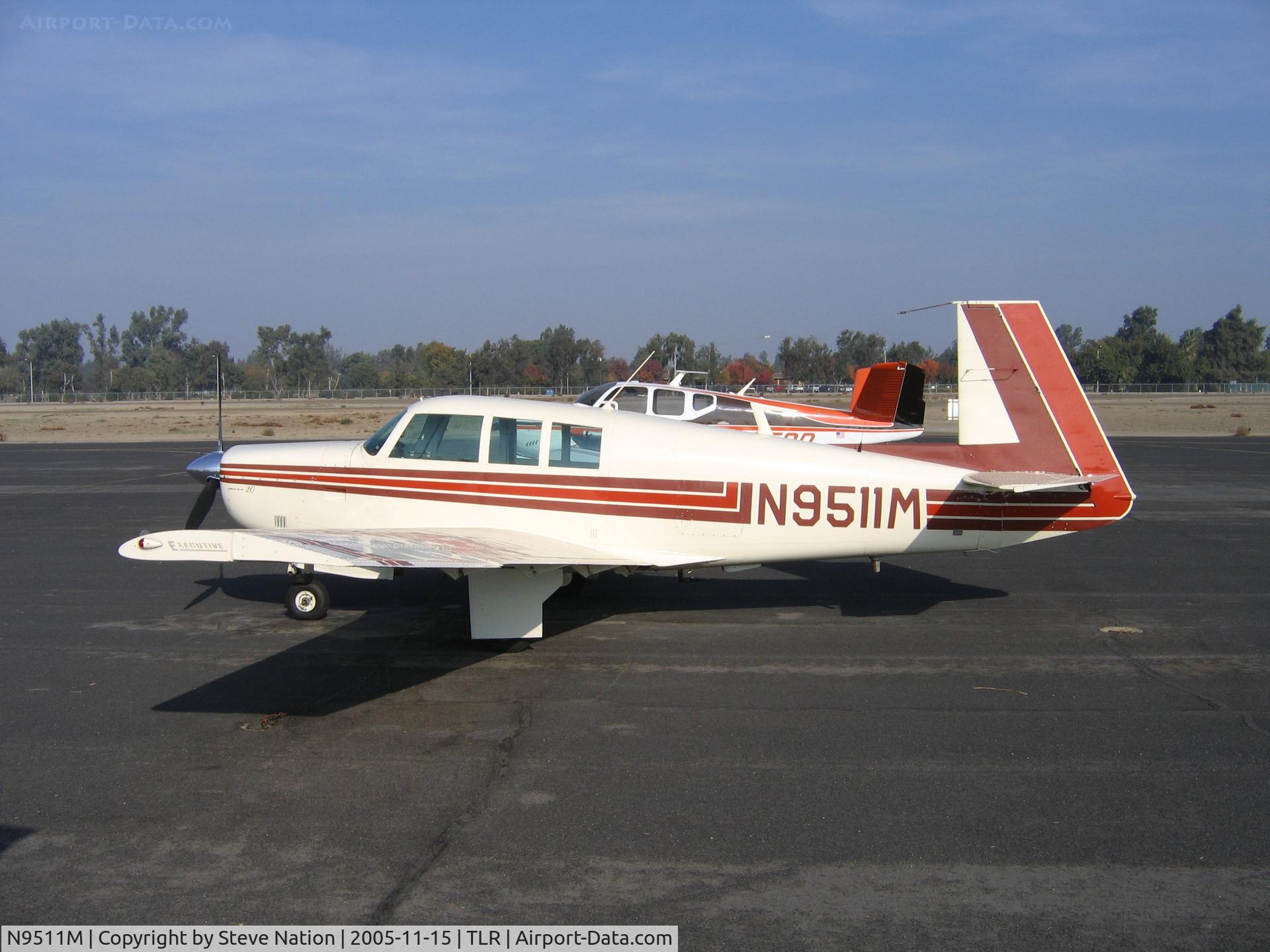 N9511M, 1966 Mooney M20F Executive C/N 670088, 1966 Mooney M20F at Mefford Field, Tulare, CA