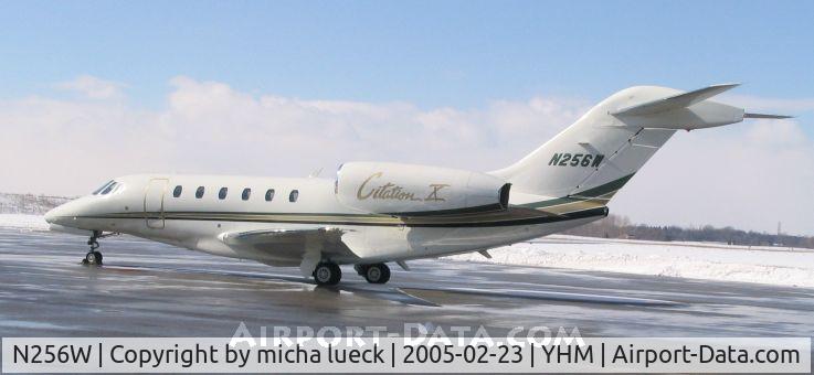 N256W, 2003 Cessna 750 Citation X C/N 750-0221, A cold morning in Hamilton...