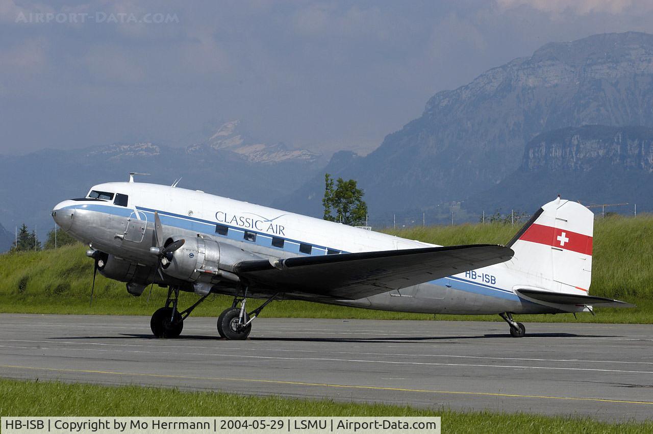 HB-ISB, 1942 Douglas DC3C-S1C3G (C-47) C/N 4666, Classic Air at Buochs/Switzerland
