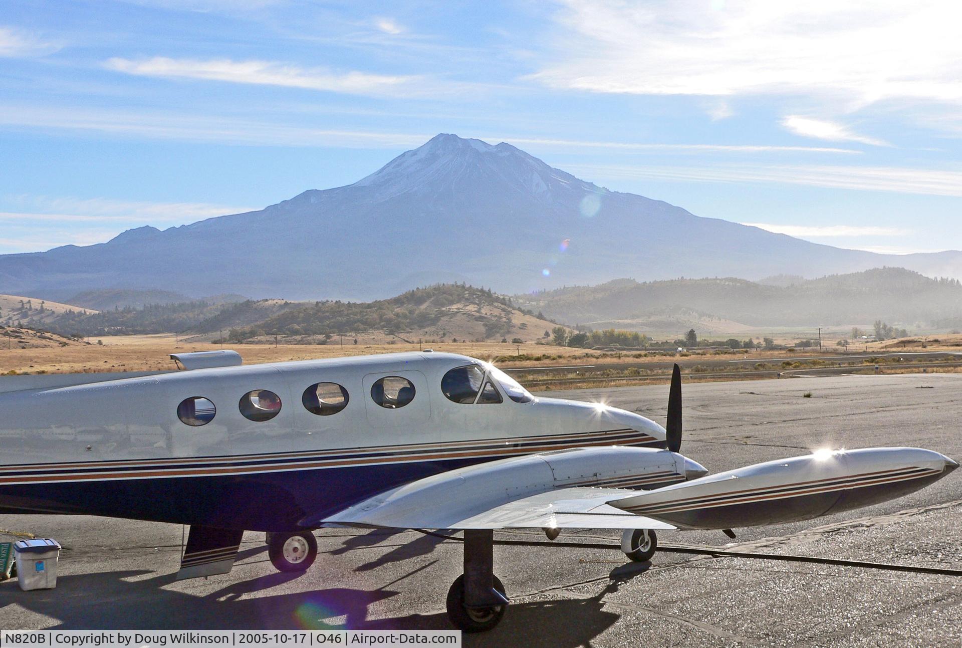 N820B, 1977 Cessna 340A C/N 340A0328, At Weed, CA with Mt. Shasta in the background