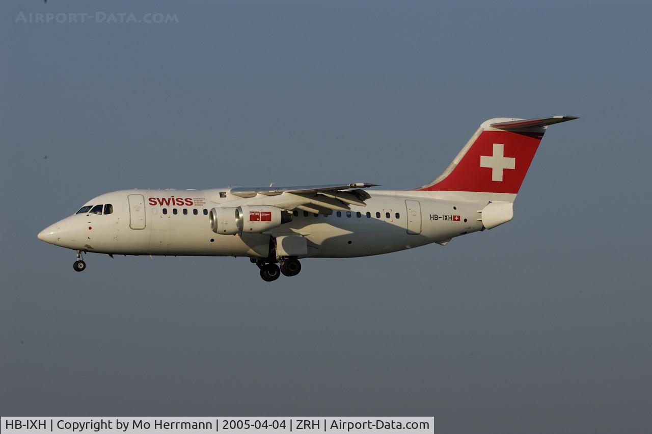 HB-IXH, 1993 British Aerospace Avro 146-RJ85 C/N E.2233, RJ85 at Zurich