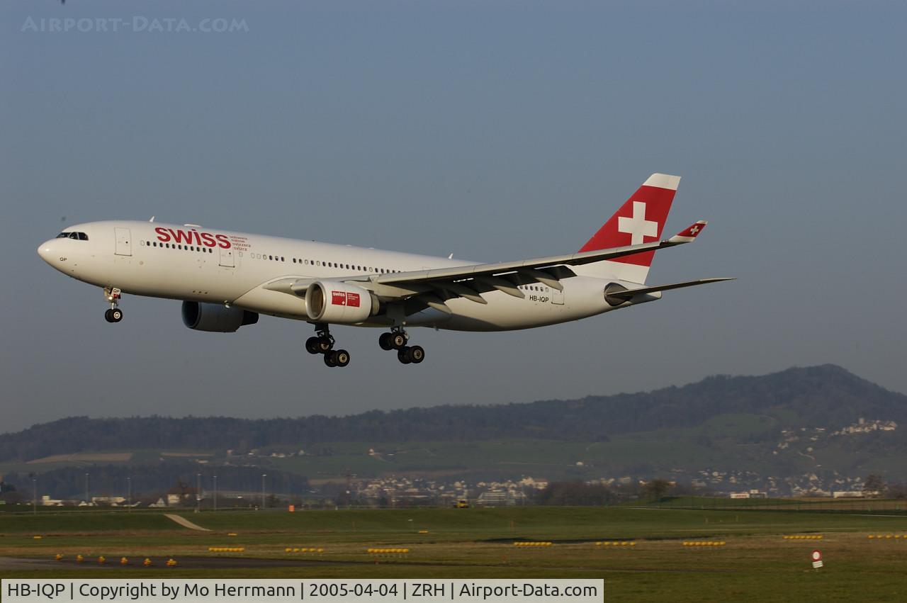 HB-IQP, 2001 Airbus A330-223 C/N 366, A330 Swiss in Zurich
