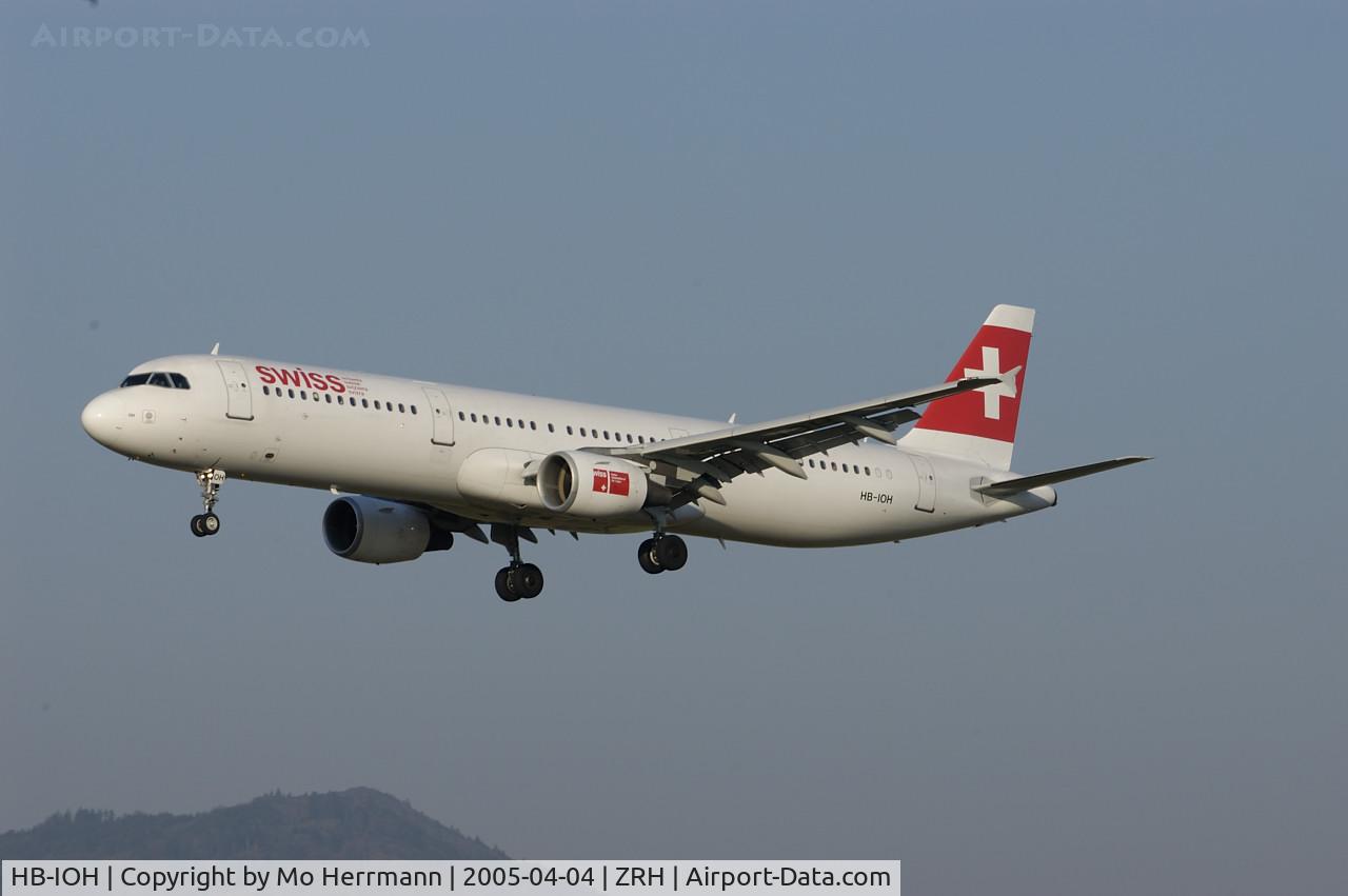 HB-IOH, 1997 Airbus A321-111 C/N 664, Swiss A321 in Zurich