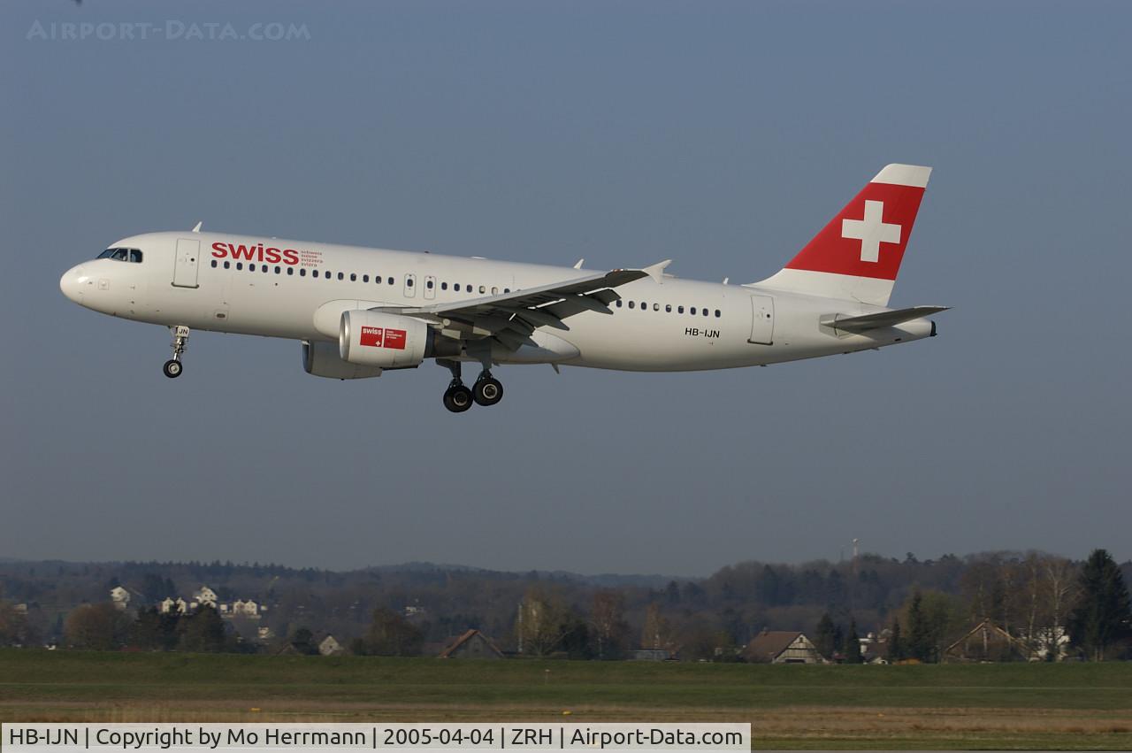 HB-IJN, 1996 Airbus A320-214 C/N 643, Swiss A320 in Zurich