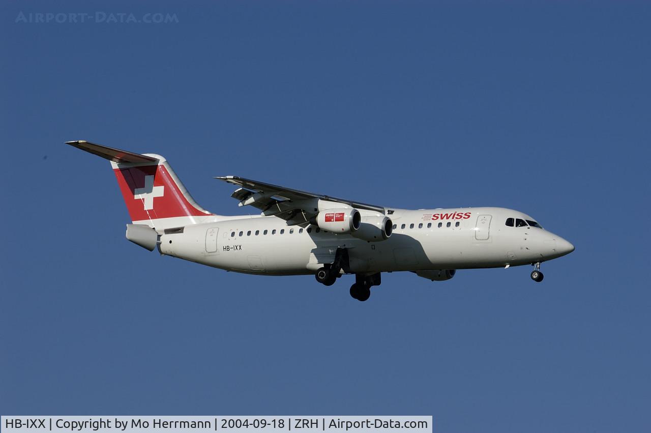 HB-IXX, 1995 British Aerospace Avro 146-RJ100 C/N E3262, Swiss RJ100 at Zurich