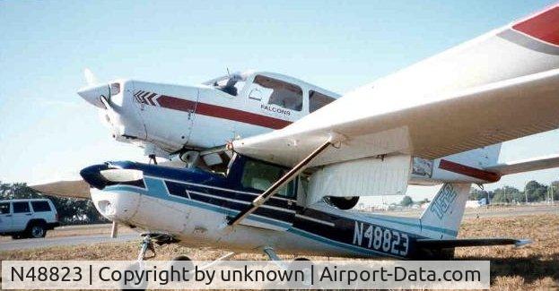 N48823, Cessna 152 C/N 15280984, Landing
