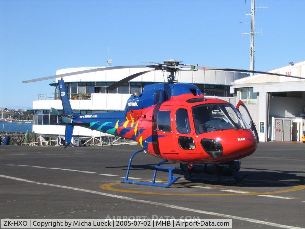 ZK-HXO, Aerospatiale AS-355F-1 Ecureuil 2 C/N 5284, At Mechanics Bay Heliport