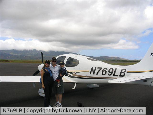 N769LB, 2004 Cirrus SR22 G2 C/N 0871, Cirrus on Lanai