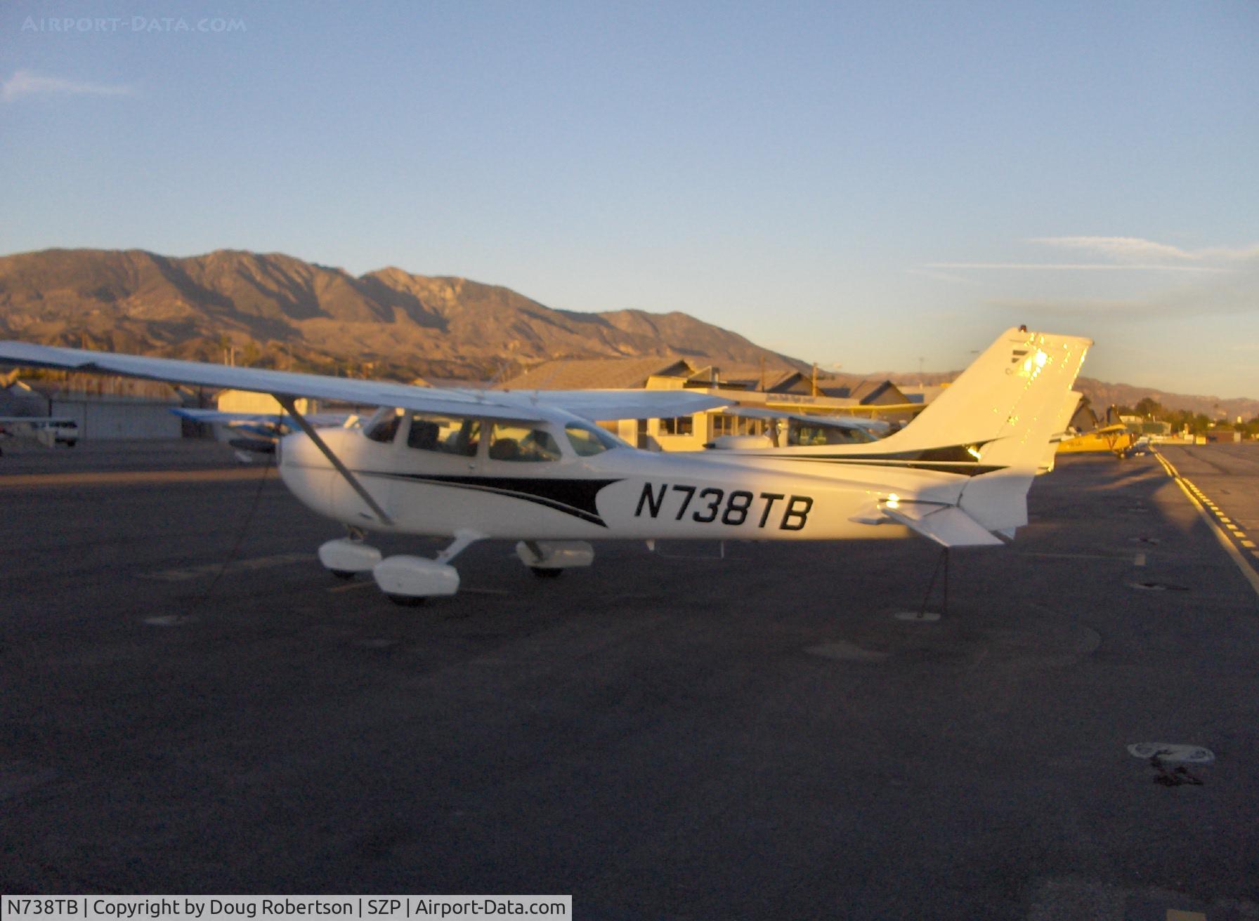 N738TB, 1977 Cessna 172N C/N 17270215, 1977 Cessna 172N Avco Lycoming O-320-D2J 160 Hp