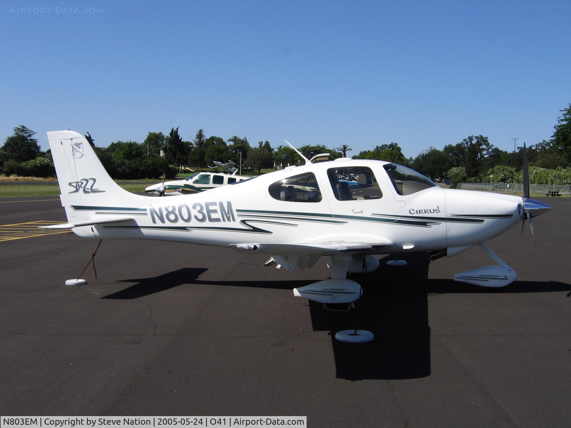 N803EM, 2003 Cirrus SR22 C/N 0457, 2003 Cirrus Design SR22 in the sun at Woodland, CA