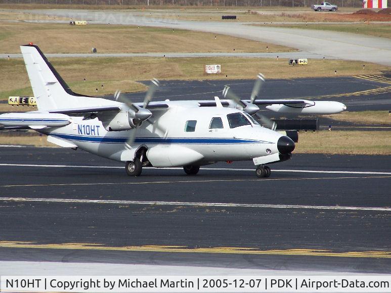 N10HT, 1980 Mitsubishi MU-2B-60 Marquise C/N 778 S.A., Taxing to Runway 2R