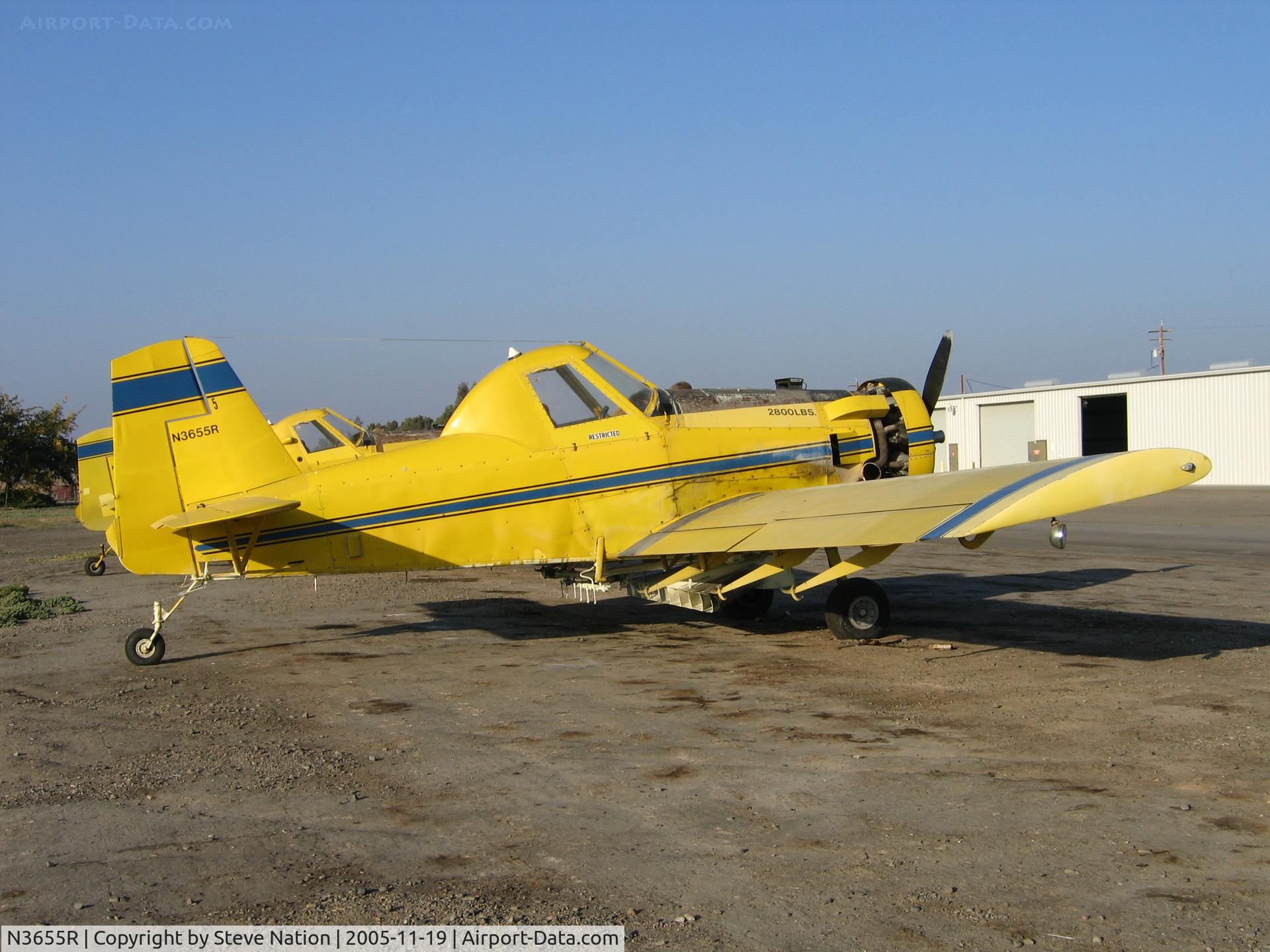 N3655R, 1980 Air Tractor Inc AT-301 C/N 301-0296, three-quarters tail shot of Spain Air 1980 Air Tractor AT-301 rigged for dusting near South Dos Palos, CA (Fleet #5)