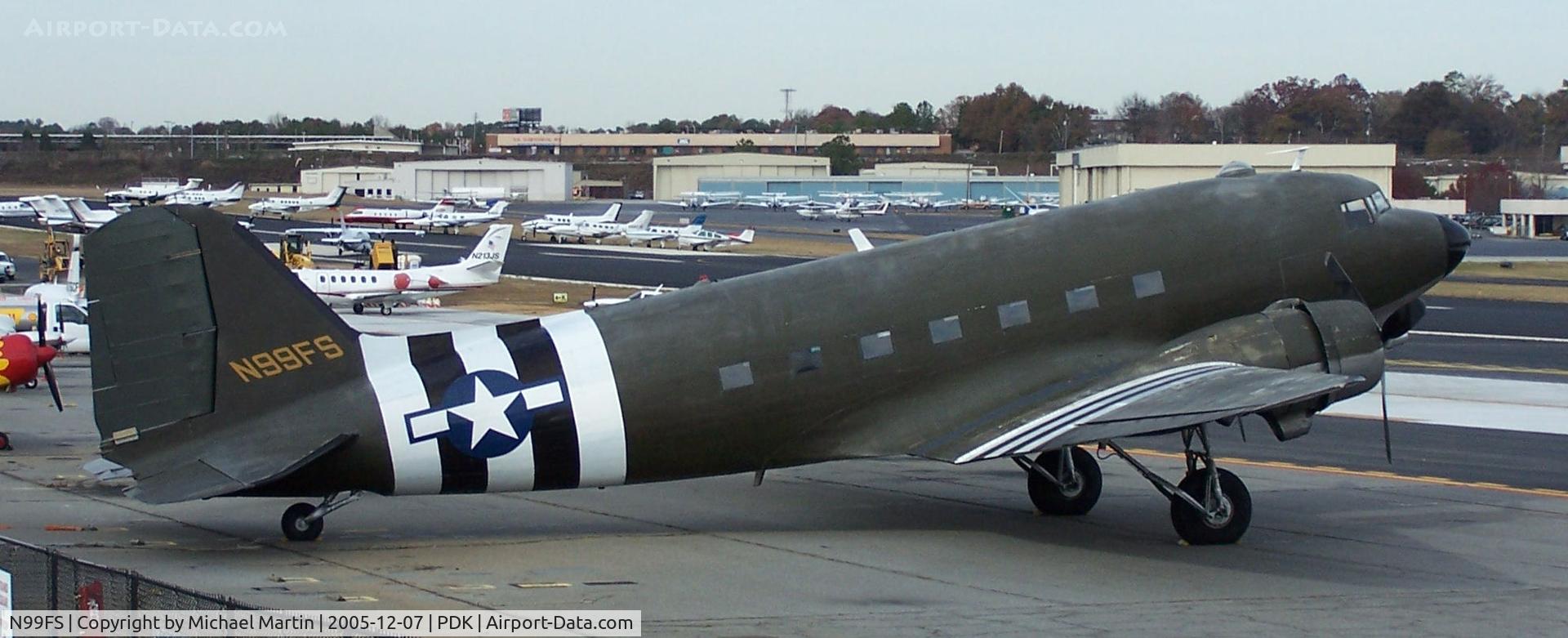 N99FS, Douglas DC-3 (C-47A) C/N 12425, C-47 on tiedown at PDK