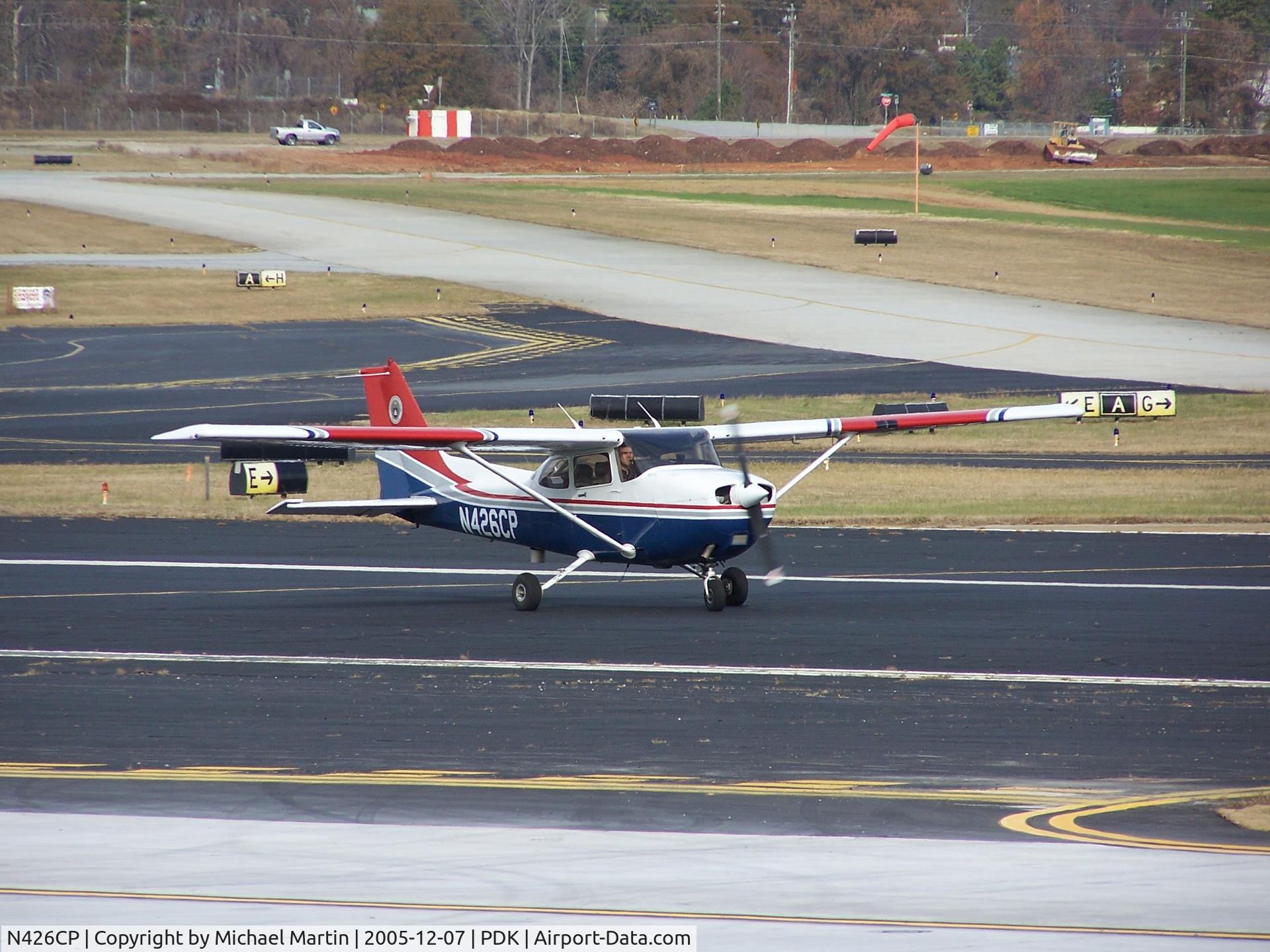 N426CP, 2001 Cessna 172S C/N 172S8688, Civil Air Patrol taxing to 2R
