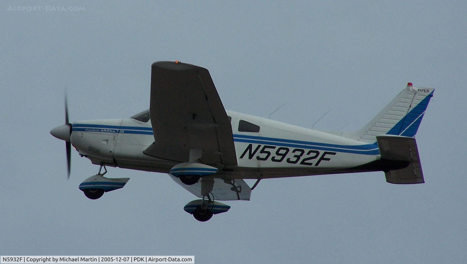 N5932F, 1976 Piper PA-28-181 C/N 28-7790144, In flight after leaving PDK