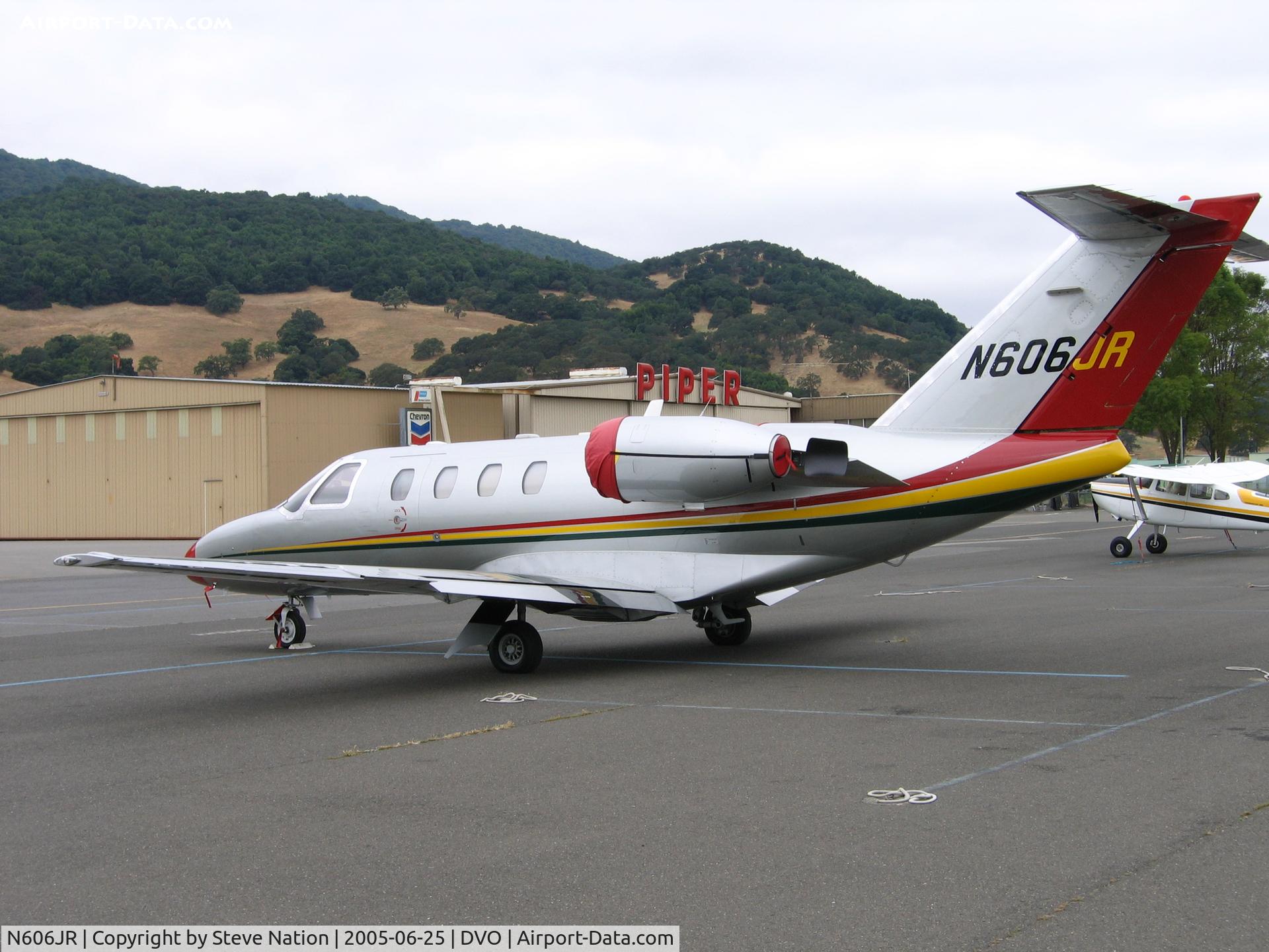 N606JR, 1986 Piper/mckinney J3C-65 C/N 14411, Roush Racing 1997 Cessna 525 at Gnoss Field, CA