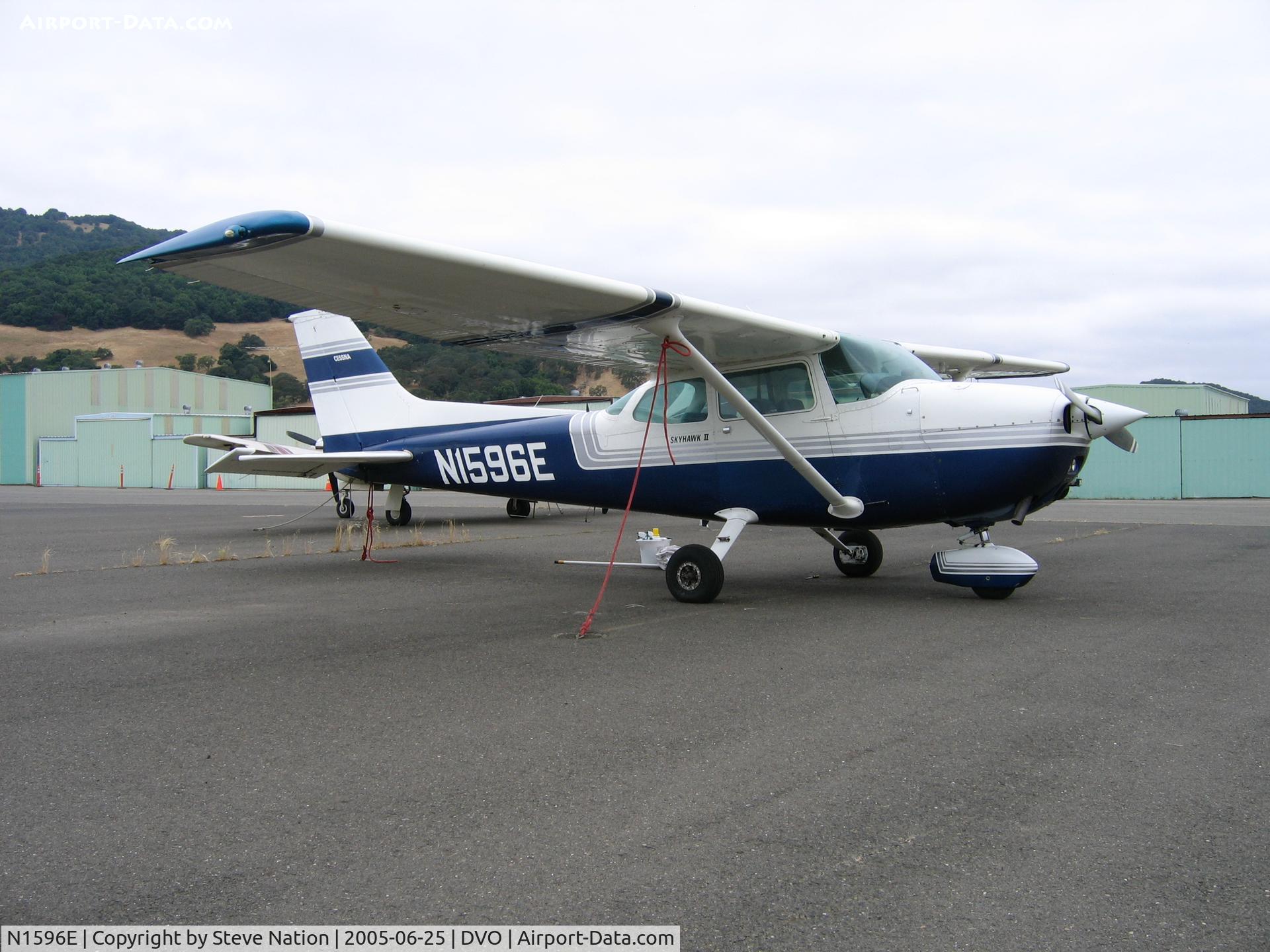 N1596E, 1980 Cessna 172N C/N 17271060, 1980 Cessna 172N at Gnoss Field, CA