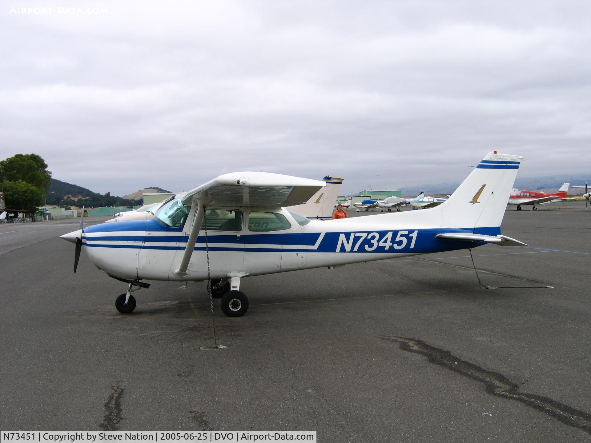 N73451, 1976 Cessna 172M C/N 17267469, Air Ward 1976 Cessna 172M at Gnoss Field, CA