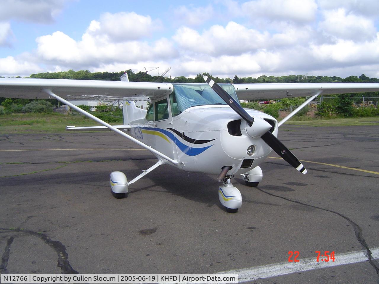 N12766, 1973 Cessna 172M C/N 17262240, In Meriden, CT
