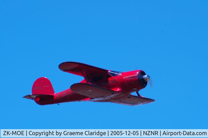 ZK-MOE, 1947 Beech G17S C/N B-14, BEECH STAGGERWING G17S