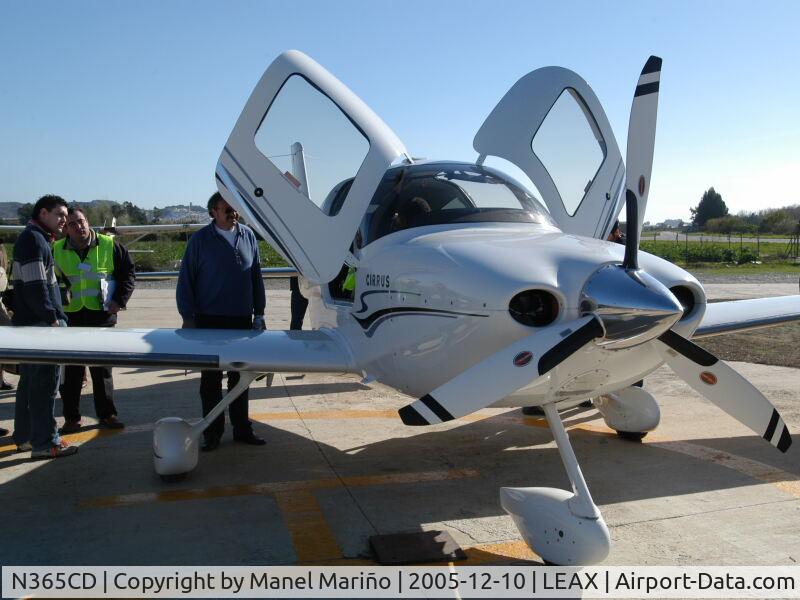 N365CD, 2005 Cirrus SR22 C/N 1399, Demonstration of the Cirrus SR22 during Aviation Celebration in LEAX Malaga, Spain