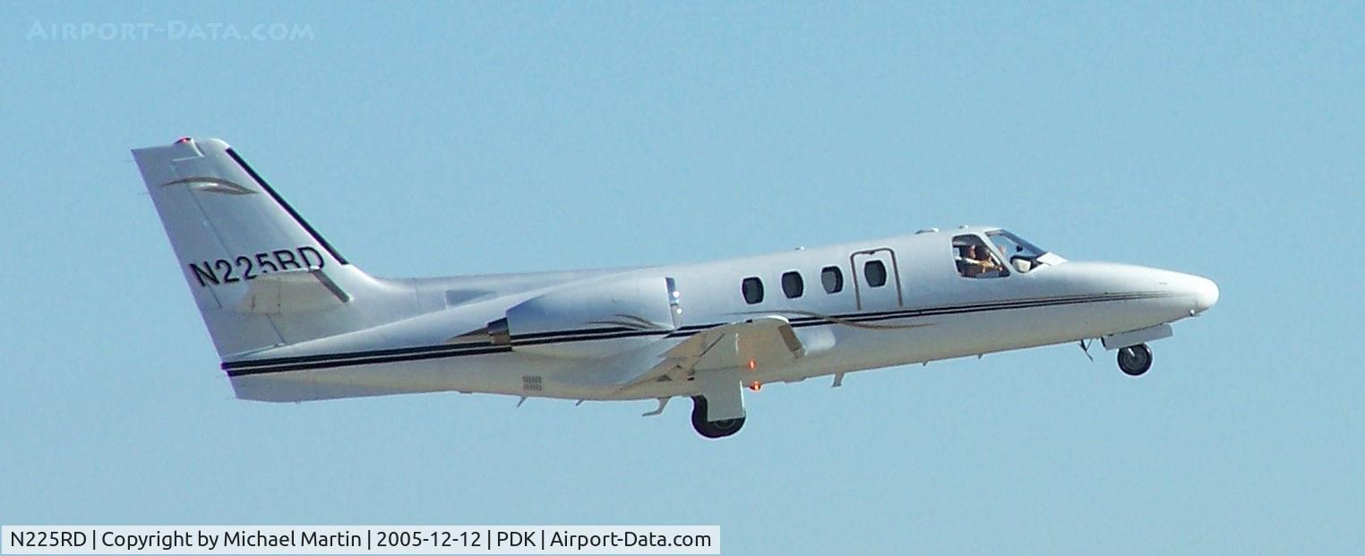 N225RD, 1974 Cessna 500 C/N 500-0194, Departing PDK on 20L