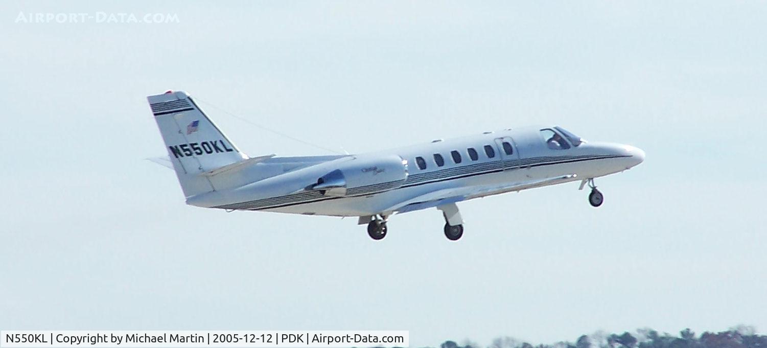 N550KL, 1998 Cessna 550 Citation Bravo C/N 550-0844, Departing PDK on 20L