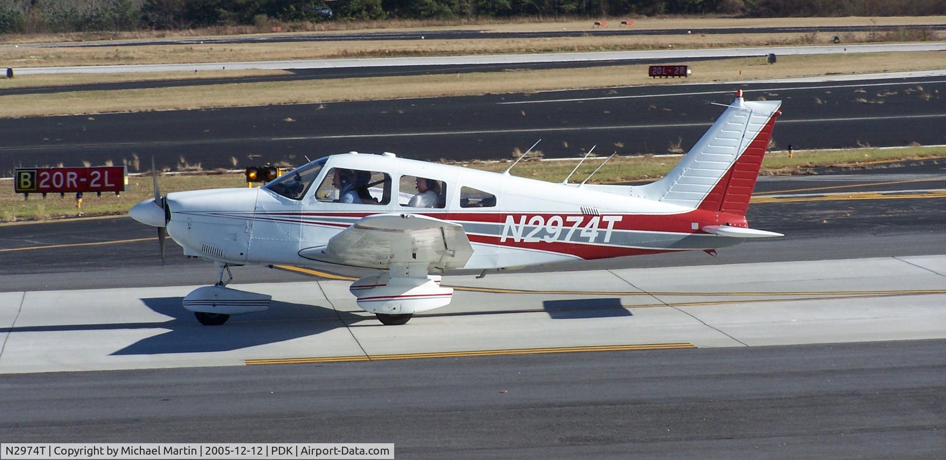 N2974T, 1979 Piper PA-28-181 C/N 28-8090024, Taxing to 20R