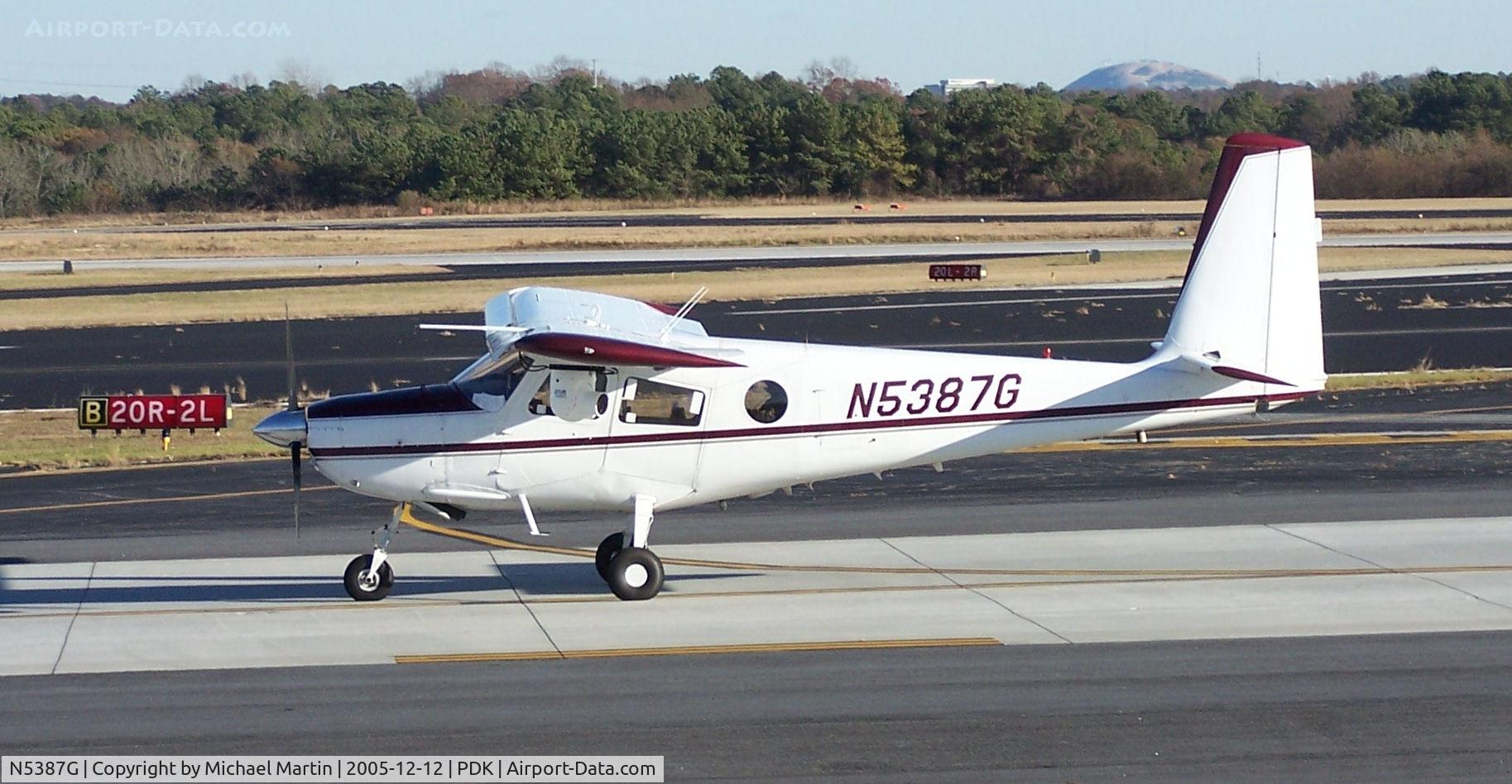 N5387G, 1967 Helio HT-295/U10D Super Courier C/N 1257 (66-14355), Check the camera under the left wing!