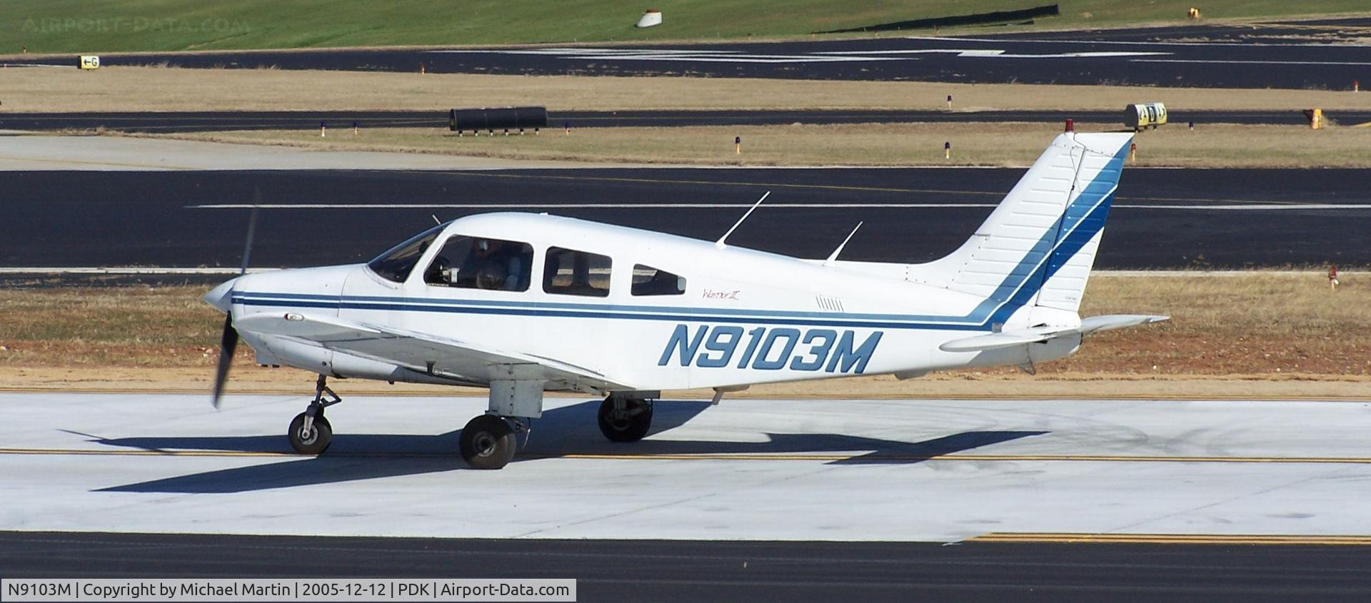 N9103M, 1986 Piper PA-28-161 C/N 28-8616047, Taxing back from flight