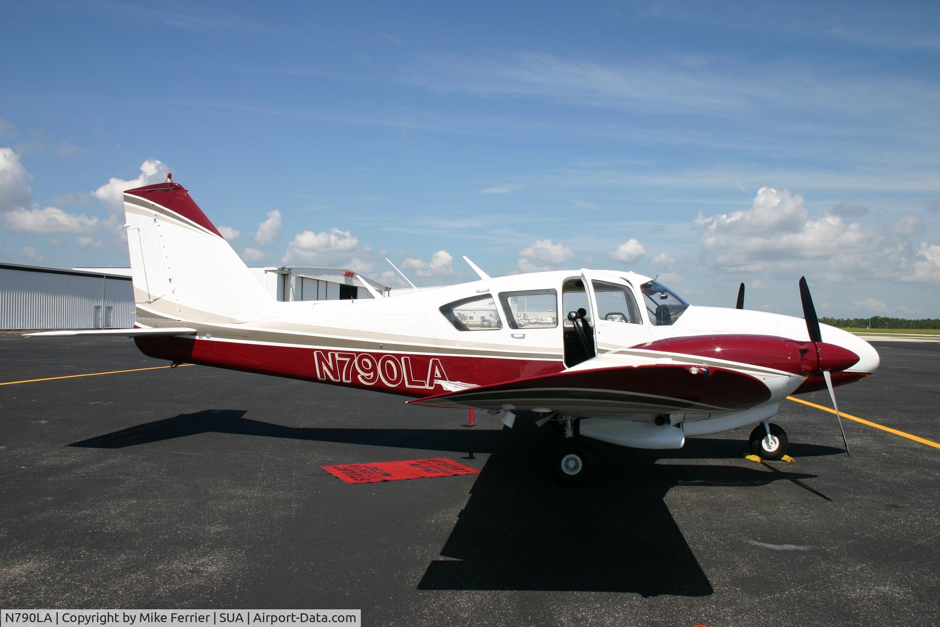 N790LA, 1966 Piper PA-23-250 C/N 27-3404, Lima Alpha at SUA