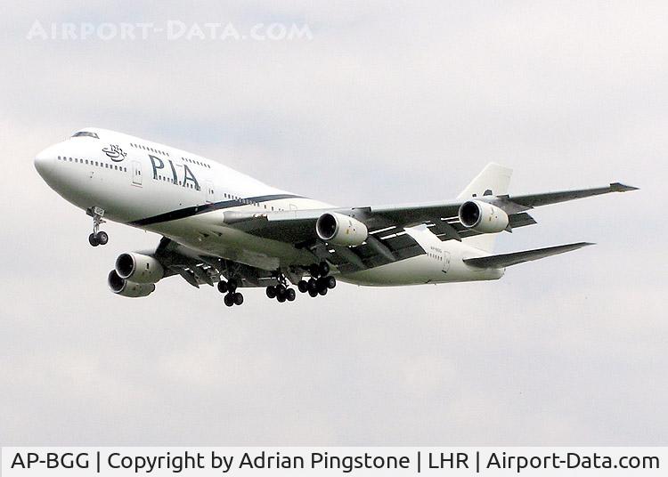 AP-BGG, 1988 Boeing 747-367 C/N 24215, PIA Boeing 747, registration AP-BGG, landing at London (Heathrow) Airport