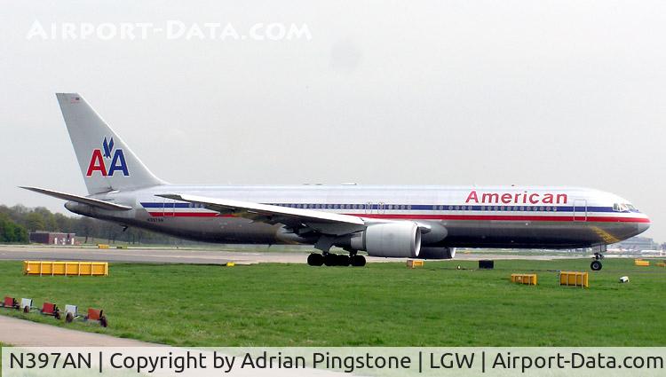N397AN, 1999 Boeing 767-323/ER C/N 29604, Boeing 767-300 waiting for permission to take off at Gatwick Airport, England