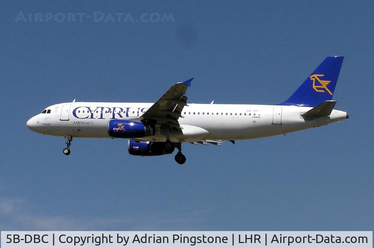 5B-DBC, 1992 Airbus A320-231 C/N 295, Cyprus Airways Airbus A320-200 landing at London (Heathrow) Airport in August 2004