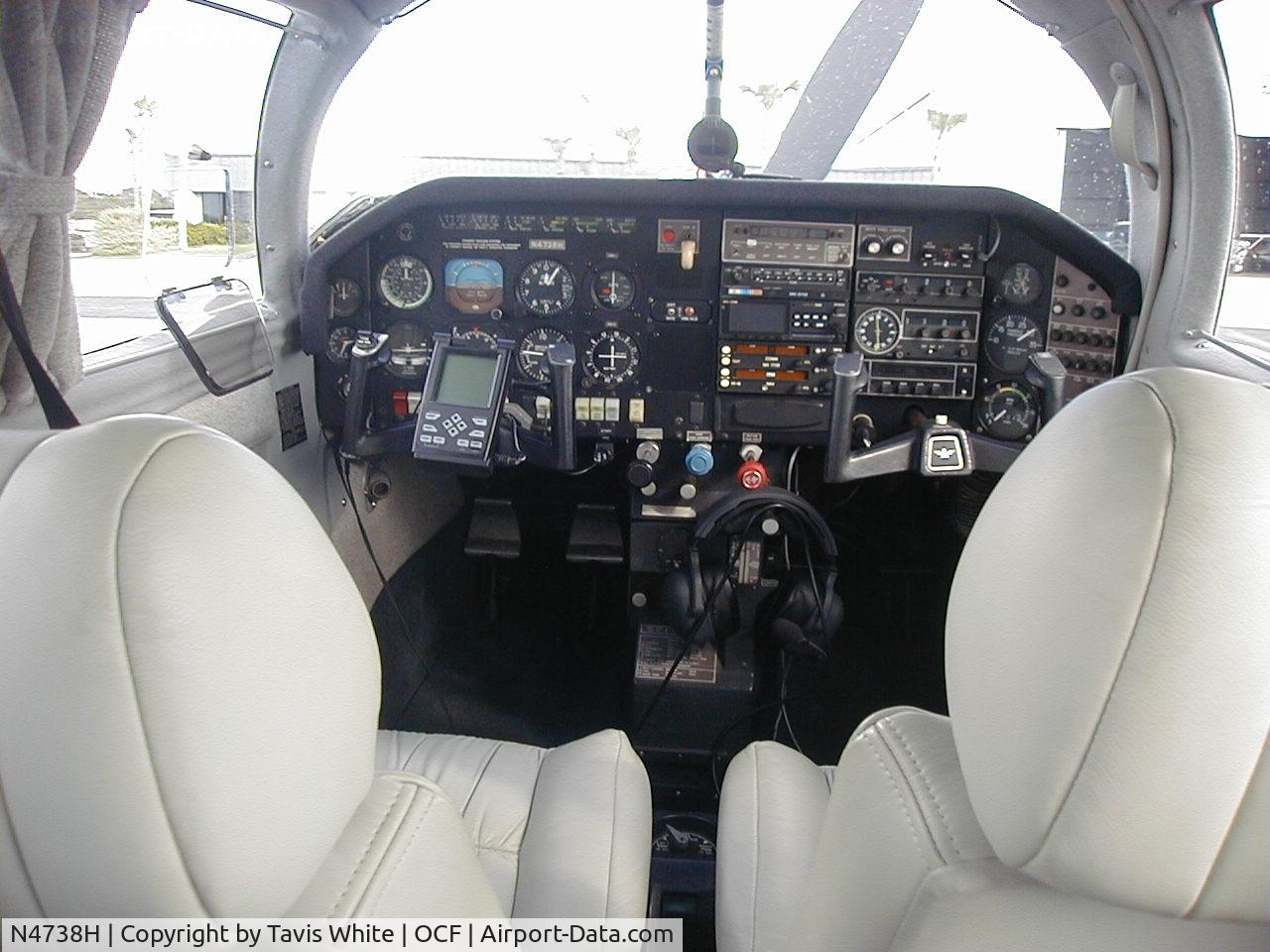 N4738H, 1979 Mooney M20J 201 C/N 24-0831, Panel