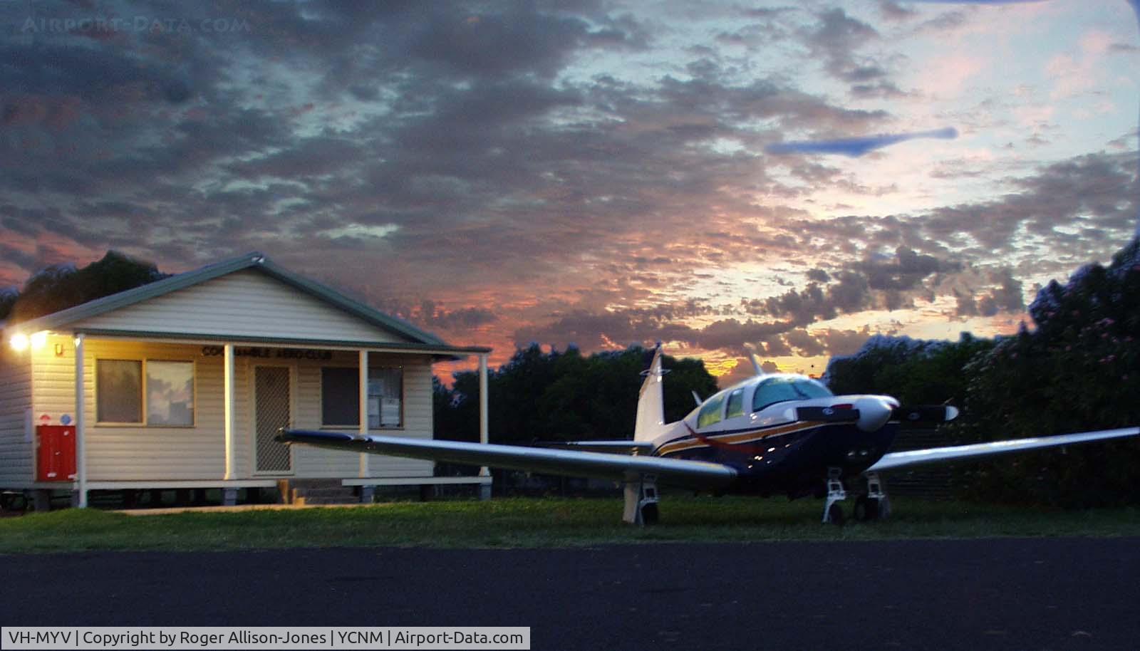 VH-MYV, 1979 Mooney M20K C/N 25-0154, At Coonamble, NSW, Australia