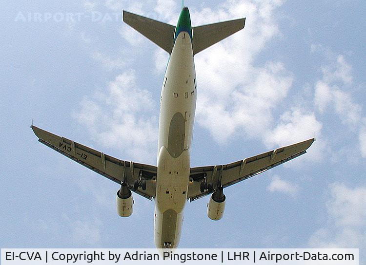 EI-CVA, 2000 Airbus A320-214 C/N 1242, Planform view of an Aer Lingus Airbus A320, landing at London (Heathrow) Airport, England in April 2002