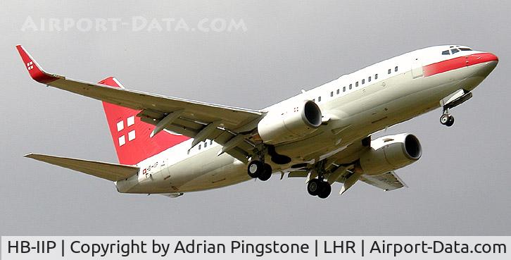 HB-IIP, 1999 Boeing 737-7AK C/N 29866, Winglet on a Privatair Boeing Business Jet (HB-IIP), landing at London (Heathrow) Airport, England in 2002