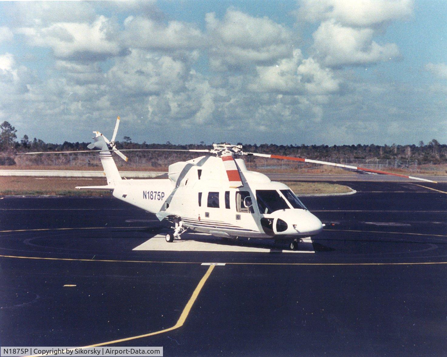 N1875P, 1998 Sikorsky S-76C C/N 760488, N1875P at Sikorsky's West Palm Beach delivery center