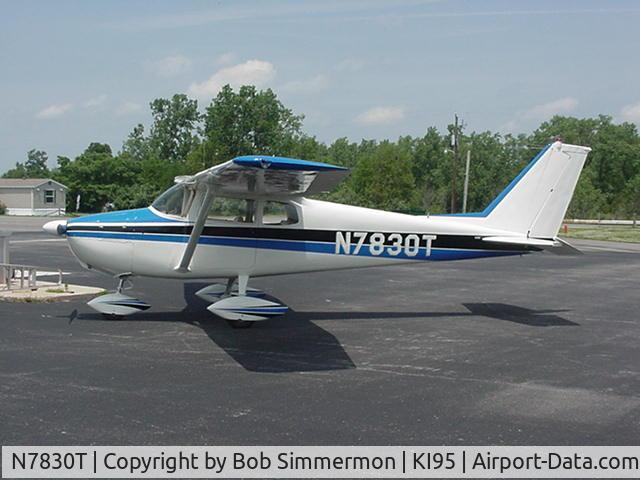 N7830T, 1960 Cessna 172A C/N 47430, Fresh Paint in 2004