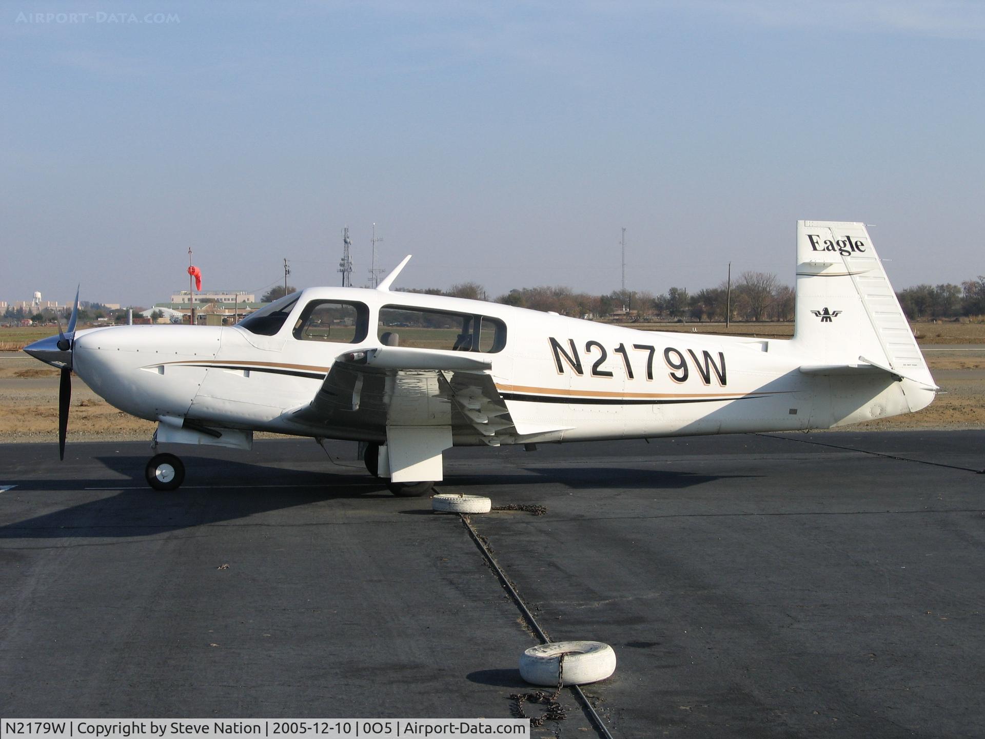N2179W, 1999 Mooney M20S Eagle C/N 30-0033, 1999 Mooney M20S in December sun at University Airport (Davis), CA