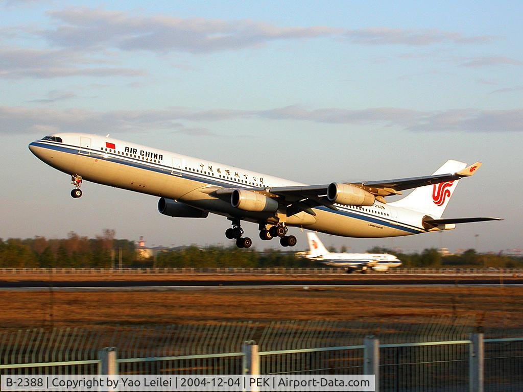B-2388, 1998 Airbus A340-313 C/N 242, Air China's Airbus A340 is taking off from Beijing Capital Airport (PEK)