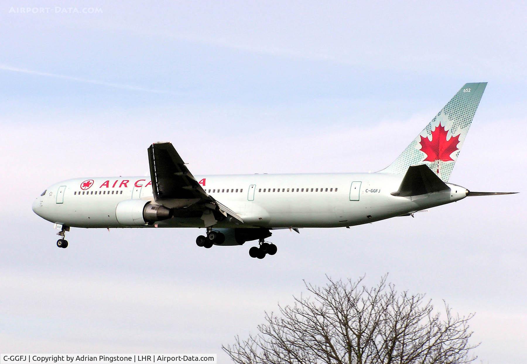 C-GGFJ, 1991 Boeing 767-3Y0/ER C/N 24952, Air Canada Boeing 767-300 (C-GGFJ) landing at London (Heathrow) Airport, England in November 2005