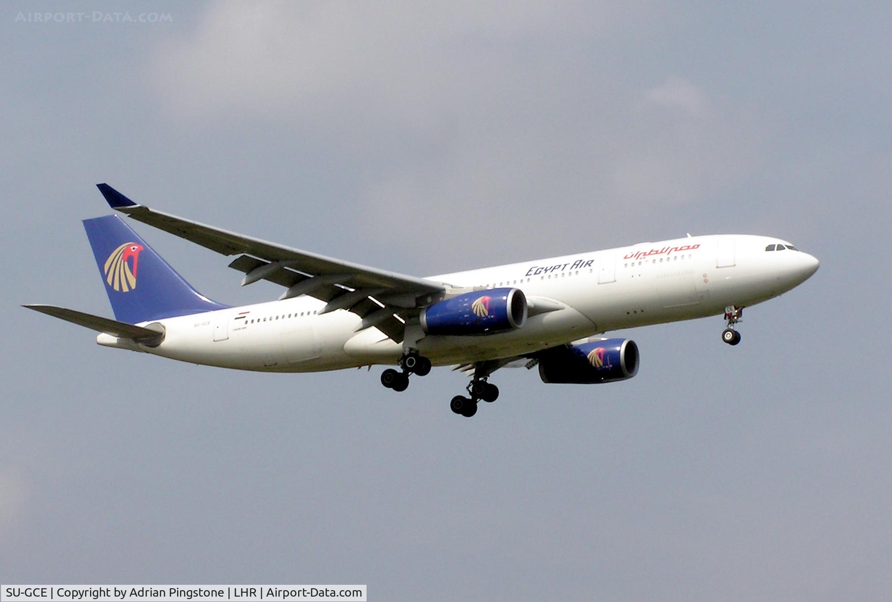SU-GCE, 2004 Airbus A330-243 C/N 600, Egyptair Airbus A330-200 (SU-GCE) landing at London Heathrow Airport, England in September 2005