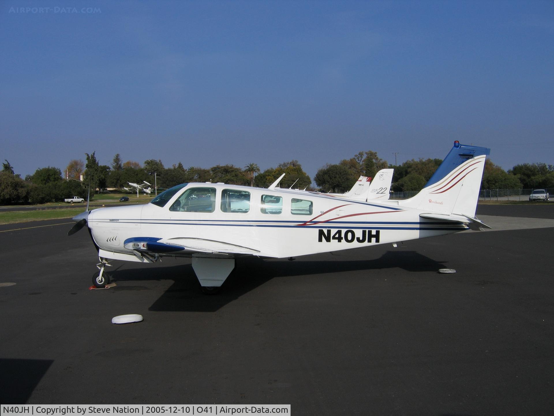 N40JH, 1975 Beech A36 Bonanza 36 C/N E-772, 1975 Beech A-36 at Woodland-Watts Airport, CA
