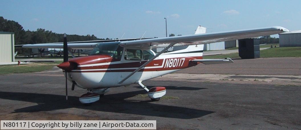 N80117, 1975 Cessna 172M C/N 17266381, nice plane