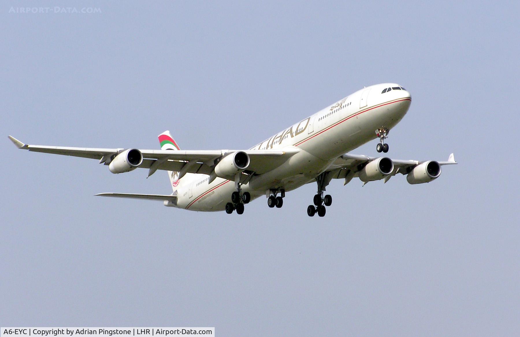 A6-EYC, 1995 Airbus A340-313 C/N 117, Etihad Airways Airbus A340-300 landing at London Heathrow Airport, England in Sept 2005