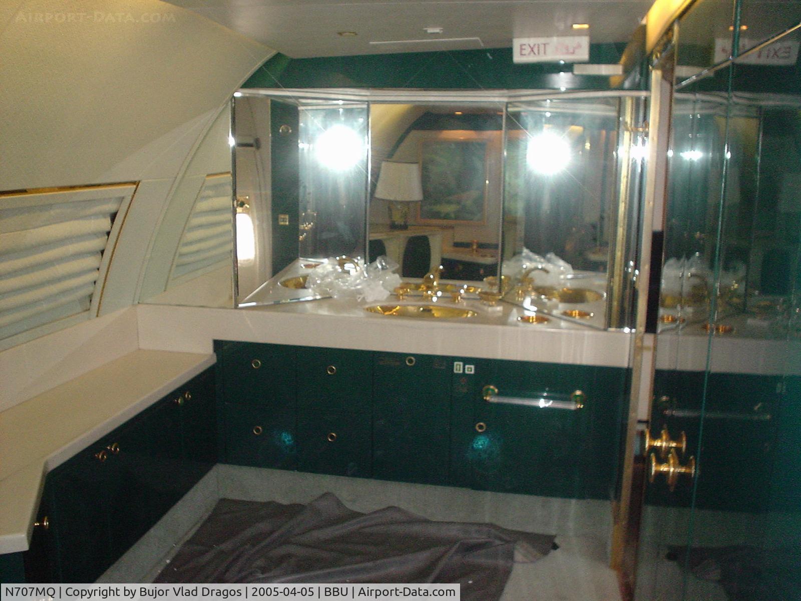 N707MQ, 1977 Boeing 707-368C C/N 21368, Photos taken inside N707MQ VIP ex Royal Saudi Fleet